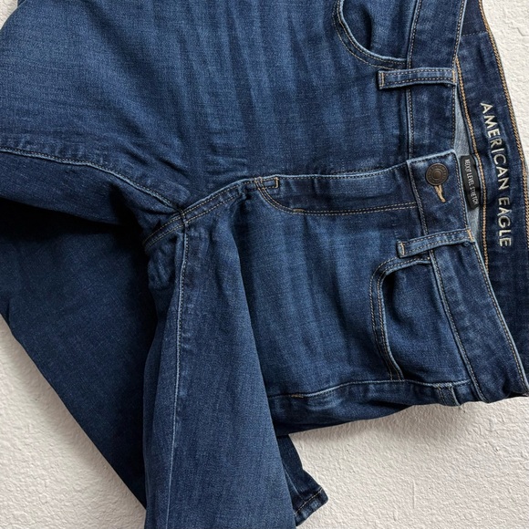 American Eagle Outfitters Denim - American Eagle AE Dark Blue Wash Jegging Crop Jean size 6 short